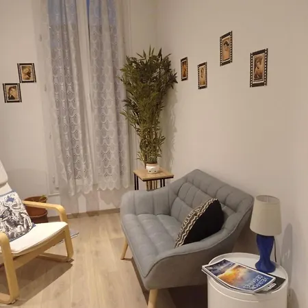 Apartment Charming In Close To The Palais Des Festivals